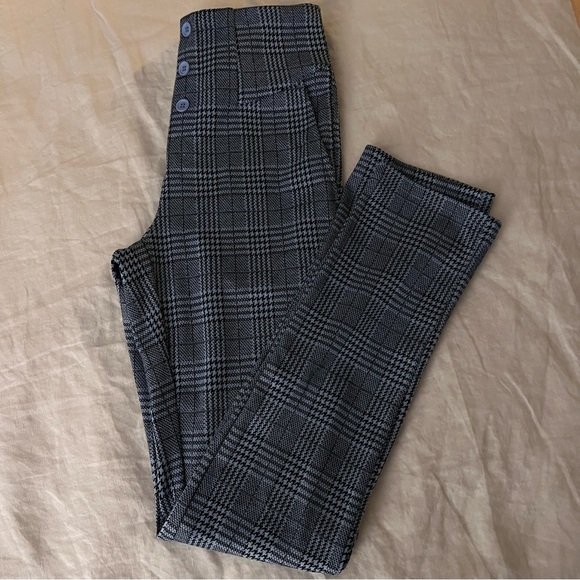 HALARA High Waisted Side Pocket Houndstooth Plaid Work Pant - Picture 11 of 11